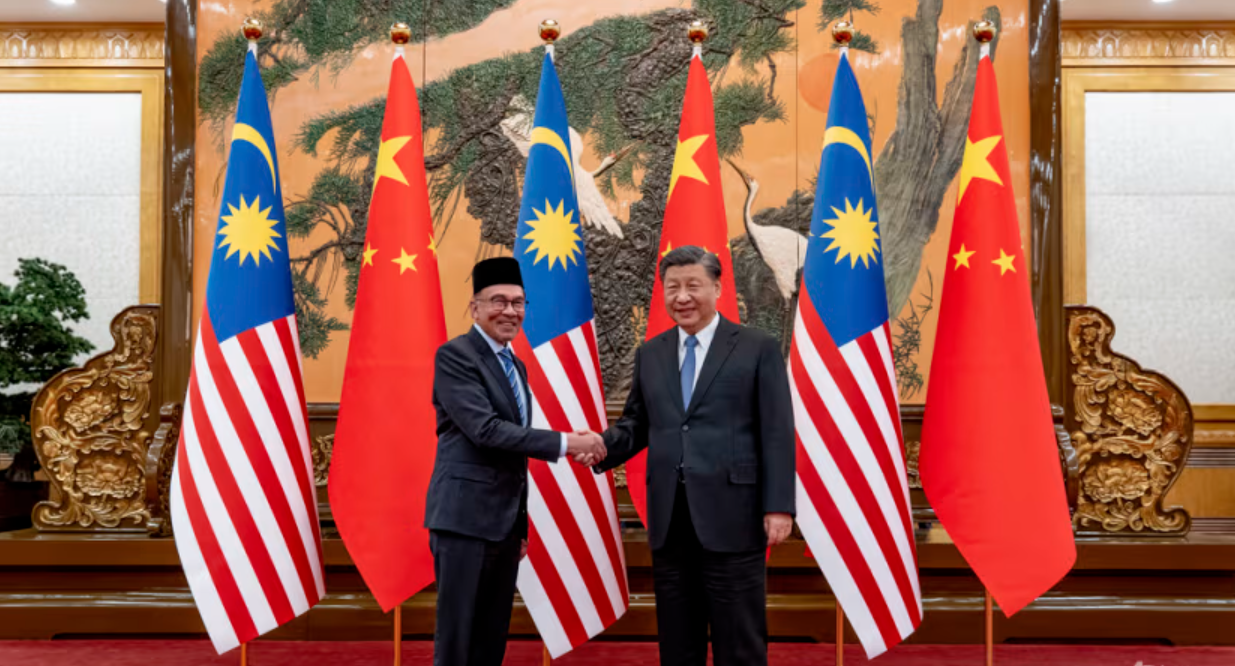 Malaysia dan China menandakan satu peristiwa penting dalam hubungan diplomatik