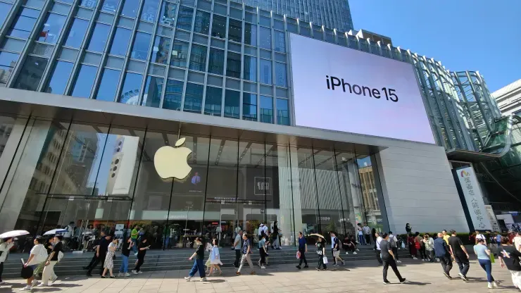 Apple tidak lagi dalam kalangan 5 vendor telefon pintar terbaik di China kerana jenama domestik menguasai pasaran