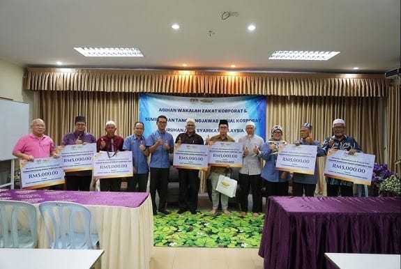 SSM Donates Wakalah Corporate Zakat And CSR Totaling RM40,000 To Mosques, Suraus And Charity Houses Around Manjung